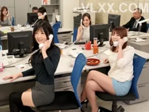 Một người vợ tốt, một giọng nói quyến rũ, cực khoái liên tục